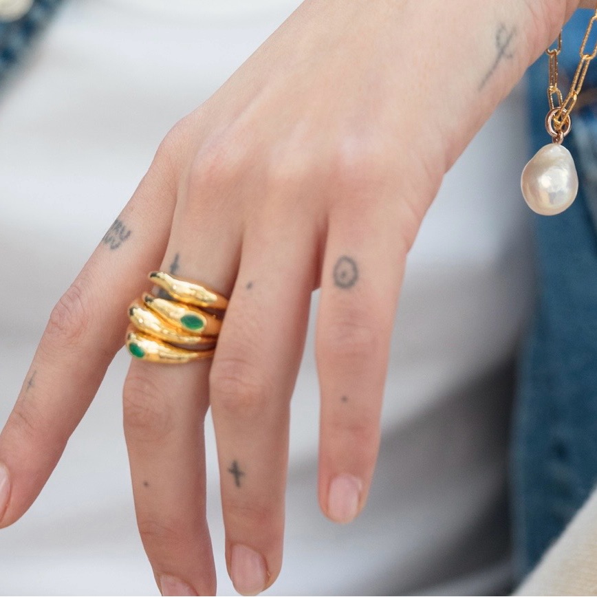 Monica Vinader Deia Gemstone Ring Green Onyx 18k Yellow Gold Vermeil Size 65 100$